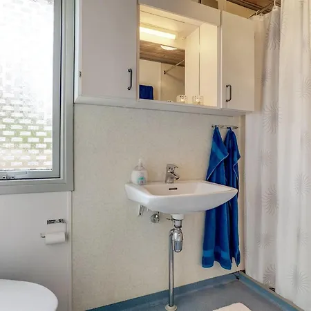 Semesterbostad Hughlek - 900m From The Sea By Interhome *